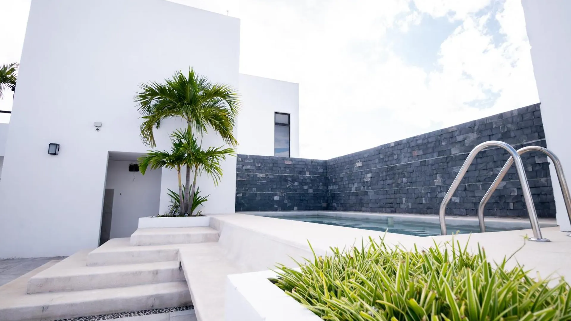 Arkana 9 Suites Playa del Carmen