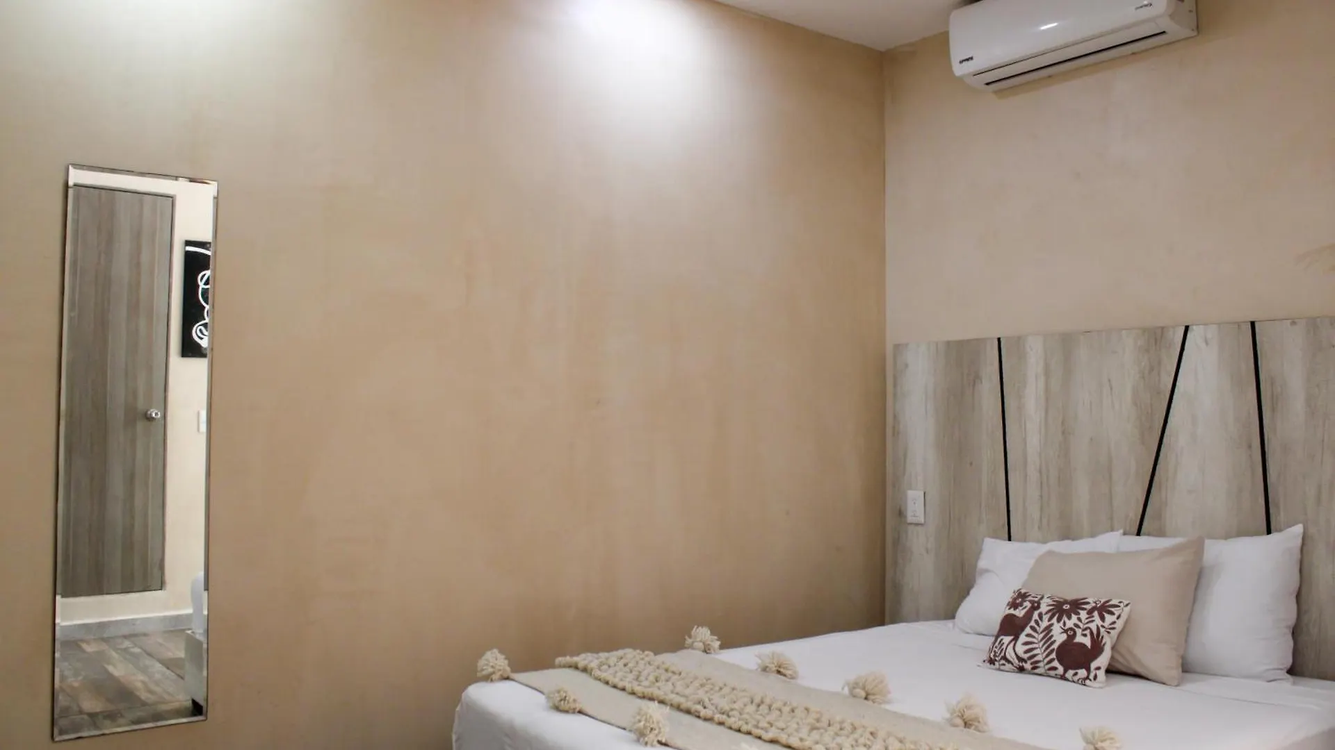Hotell Arkana 9 Suites By Grupo Amber Playa del Carmen